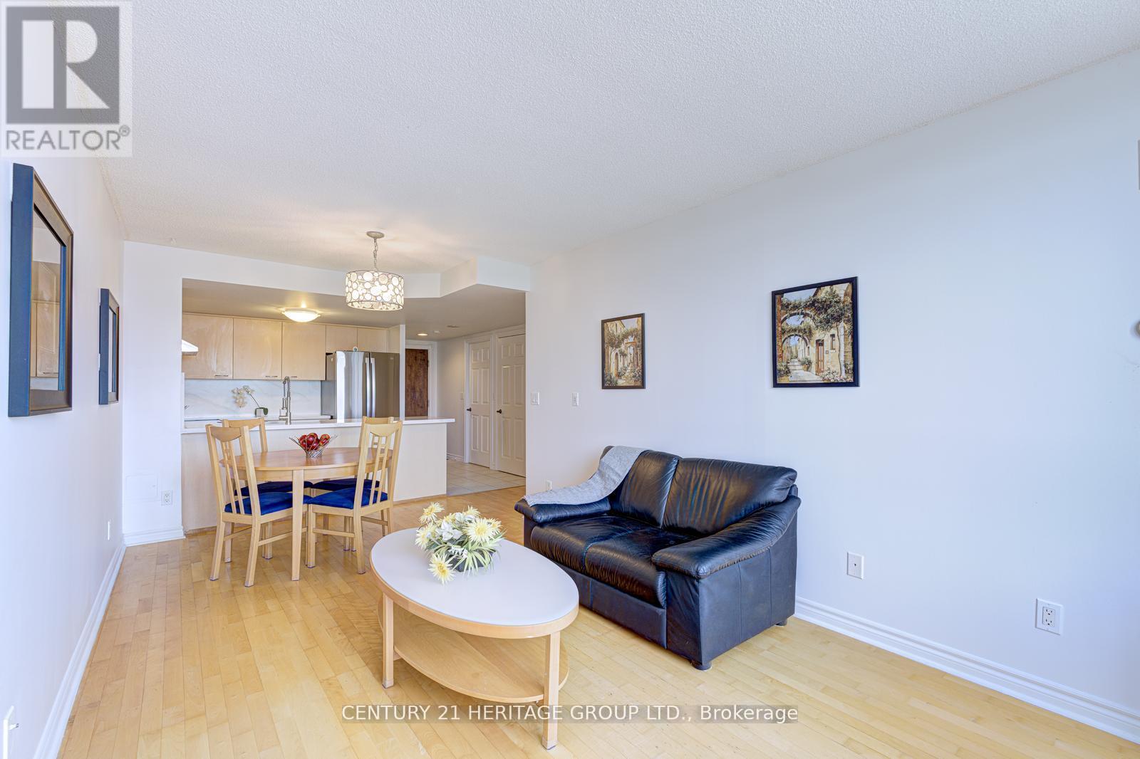 1003 - 130 Pond Drive, Markham, Ontario  L3T 7W5 - Photo 21 - N12935098