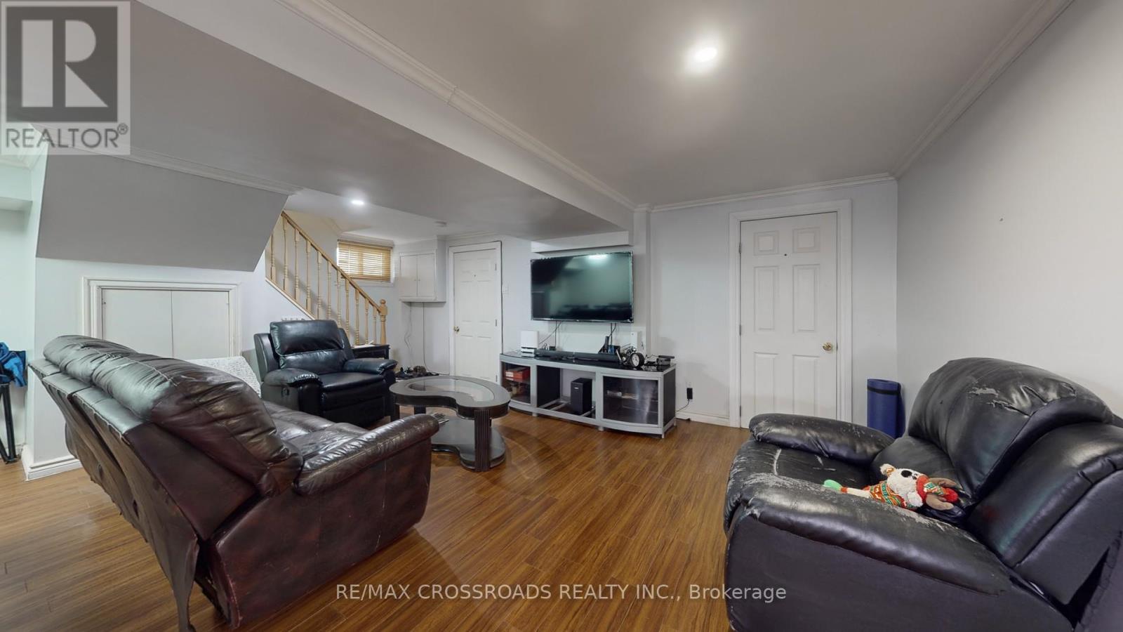 234 Sussex Avenue, Richmond Hill, Ontario  L4C 2G4 - Photo 14 - N12935104