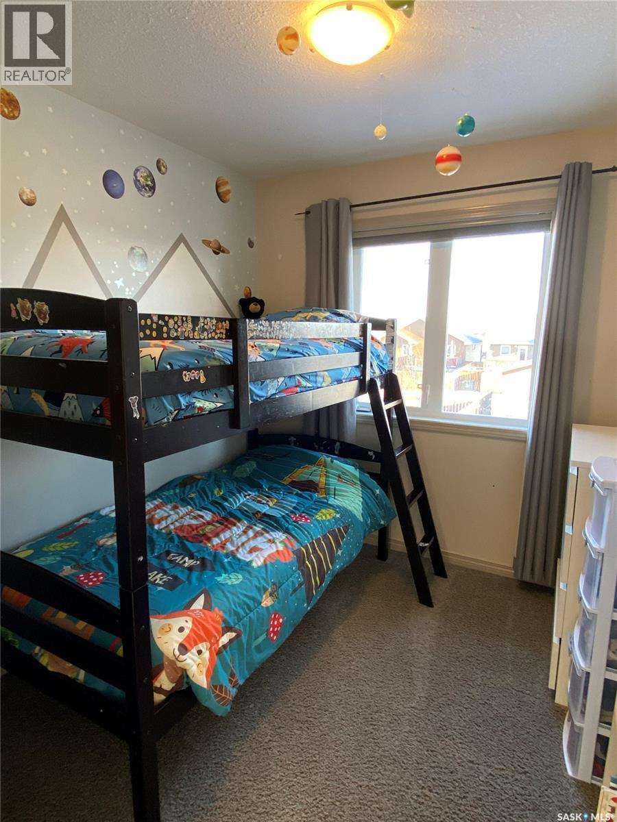 919 Glenview Cove, Martensville, Saskatchewan  S0K 0A2 - Photo 9 - SK031461