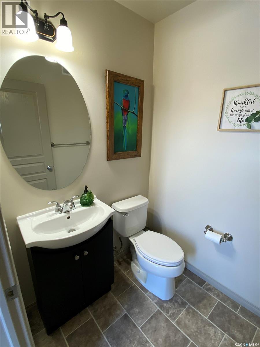 919 Glenview Cove, Martensville, Saskatchewan  S0K 0A2 - Photo 15 - SK031461