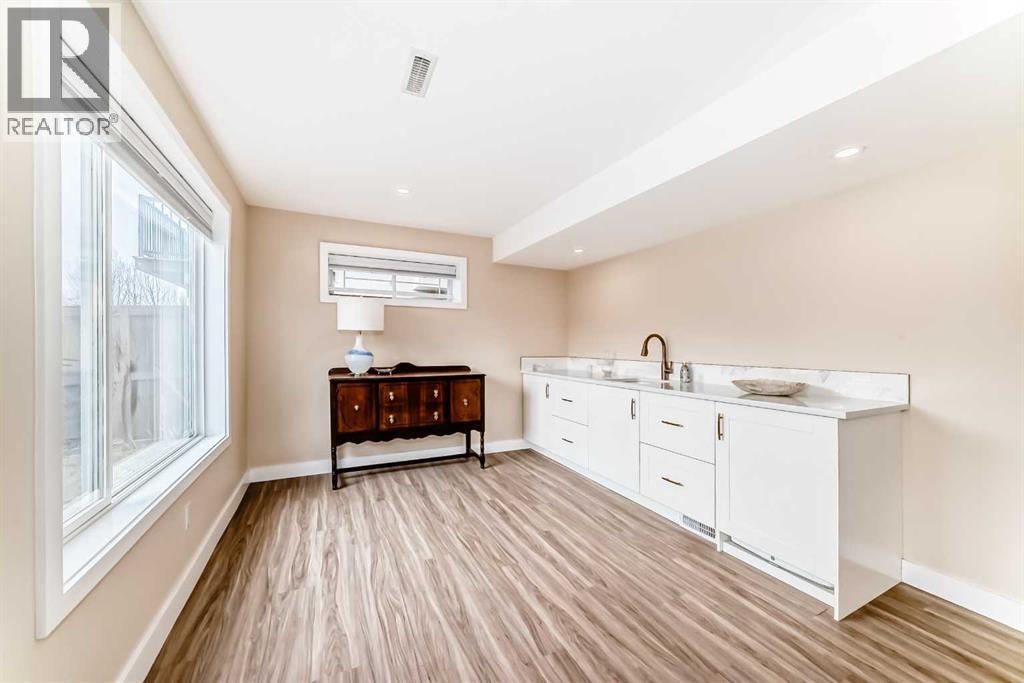 68 Strathlea Close SW, Calgary, Alberta  T3H 5B1 - Photo 33 - A2278599