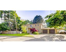 47 HARLOW CRESCENT, Toronto, Ontario