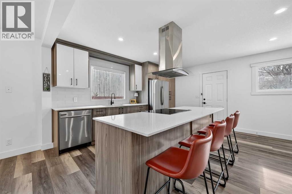 3007 12 Avenue Sw, Calgary, Alberta  T3C 0S5 - Photo 12 - A2289967