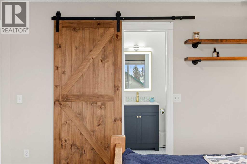 164 West Lakeview Circle, Chestermere, Alberta  T1X 1H7 - Photo 28 - A2292609