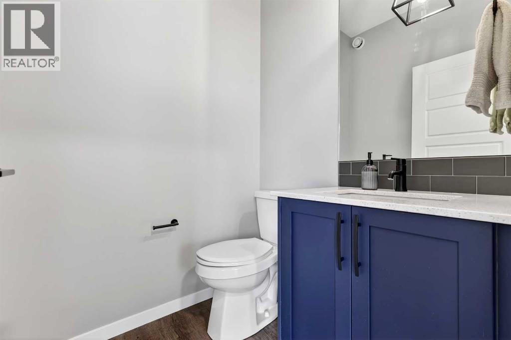 94 Wolf Gate NW, Okotoks, Alberta  T1S 5T9 - Photo 19 - A2296593