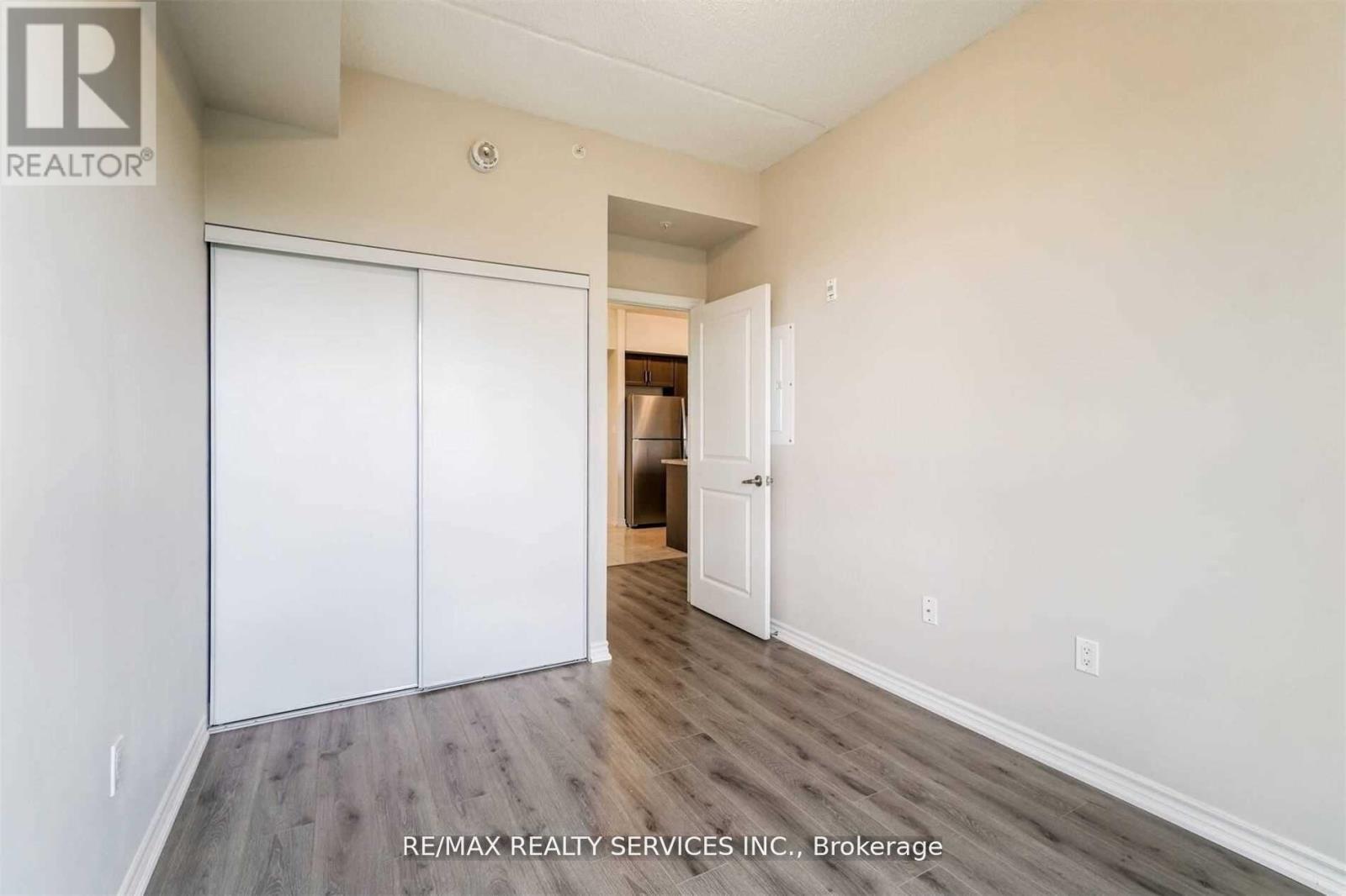 109 - 640 Sauve Street, Milton, Ontario  L9T 9A7 - Photo 6 - W12934988