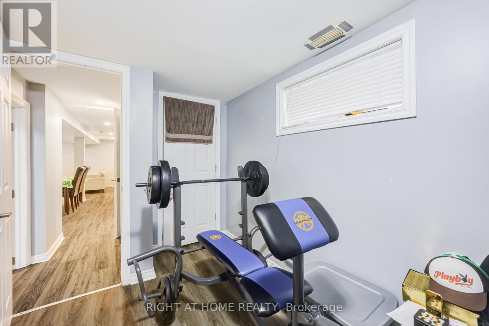 519 Rogers Road, Toronto (Keelesdale-Eglinton West), Ontario  M6M 1B4 - Photo 22 - W12935000