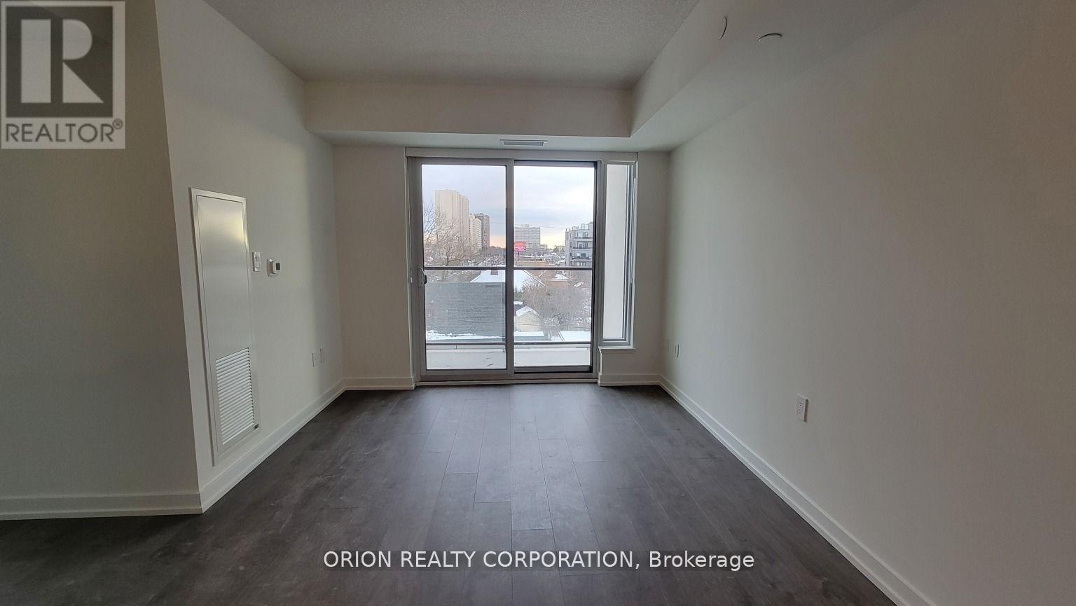 410 - 556 Marlee Avenue, Toronto (Yorkdale-Glen Park), Ontario  M6B 0B1 - Photo 10 - W12935002