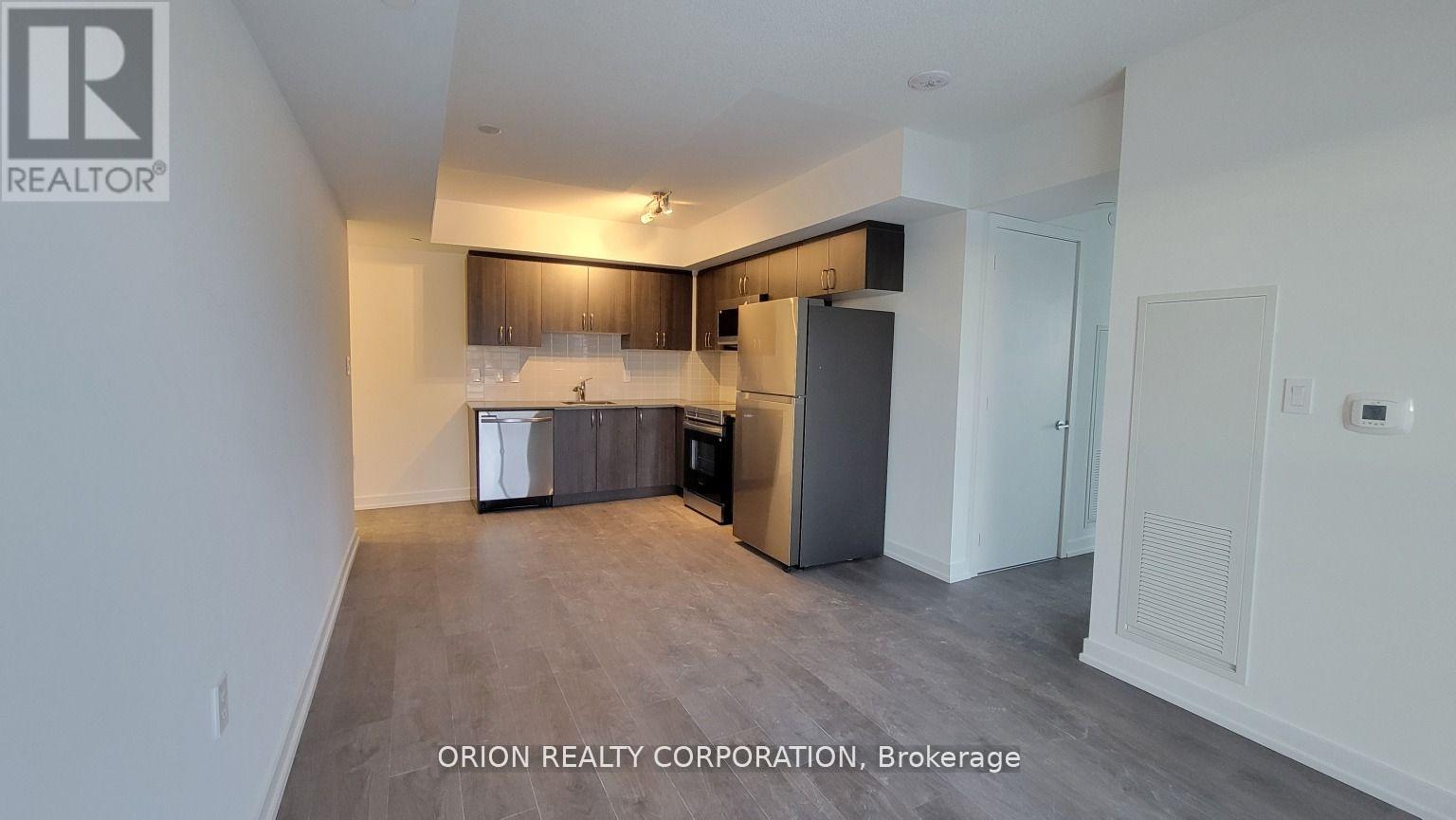 410 - 556 Marlee Avenue, Toronto (Yorkdale-Glen Park), Ontario  M6B 0B1 - Photo 7 - W12935002