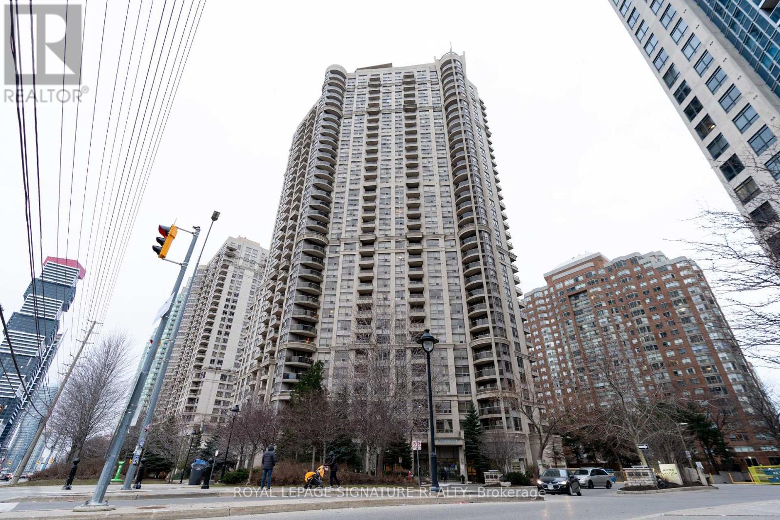 3306 - 310 Burnhamthorpe Road W, Mississauga (City Centre), Ontario  L5B 4P9 - Photo 2 - W12935004