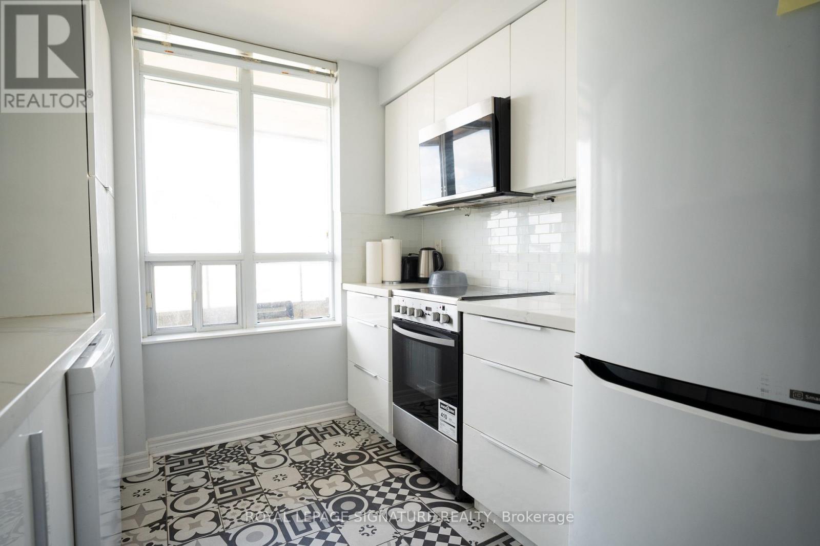 3306 - 310 Burnhamthorpe Road W, Mississauga (City Centre), Ontario  L5B 4P9 - Photo 20 - W12935004