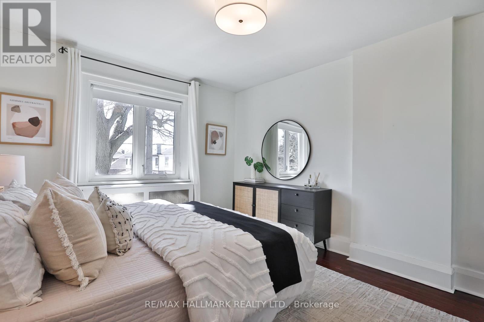 190 Pendrith Street, Toronto, Ontario  M6G 1S2 - Photo 16 - W12935042