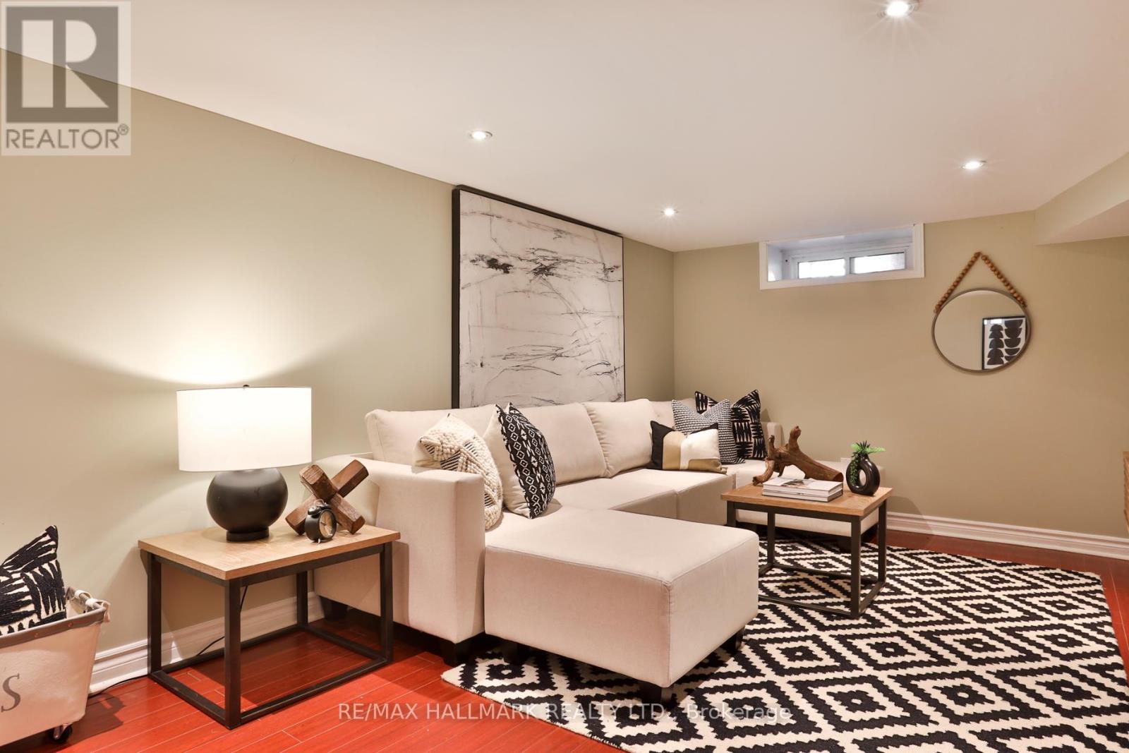 190 Pendrith Street, Toronto, Ontario  M6G 1S2 - Photo 23 - W12935042