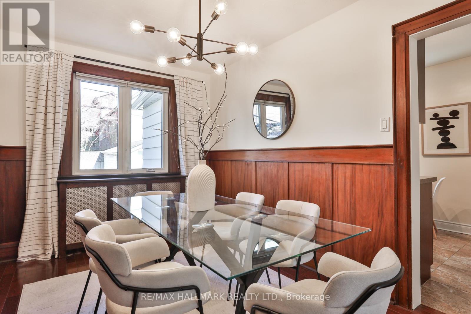 190 Pendrith Street, Toronto, Ontario  M6G 1S2 - Photo 9 - W12935042