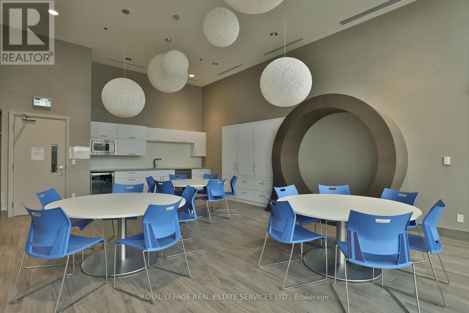 1209 - 2087 Fairview Street, Burlington (Freeman), Ontario  L7R 0E5 - Photo 29 - W12935046