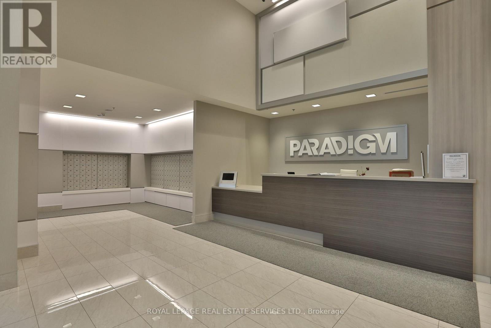 1209 - 2087 Fairview Street, Burlington (Freeman), Ontario  L7R 0E5 - Photo 4 - W12935046