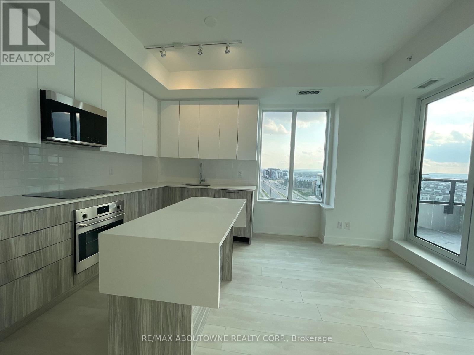 814 - 2489 Taunton Road, Oakville (Ro River Oaks), Ontario  L6H 3R9 - Photo 7 - W12935054