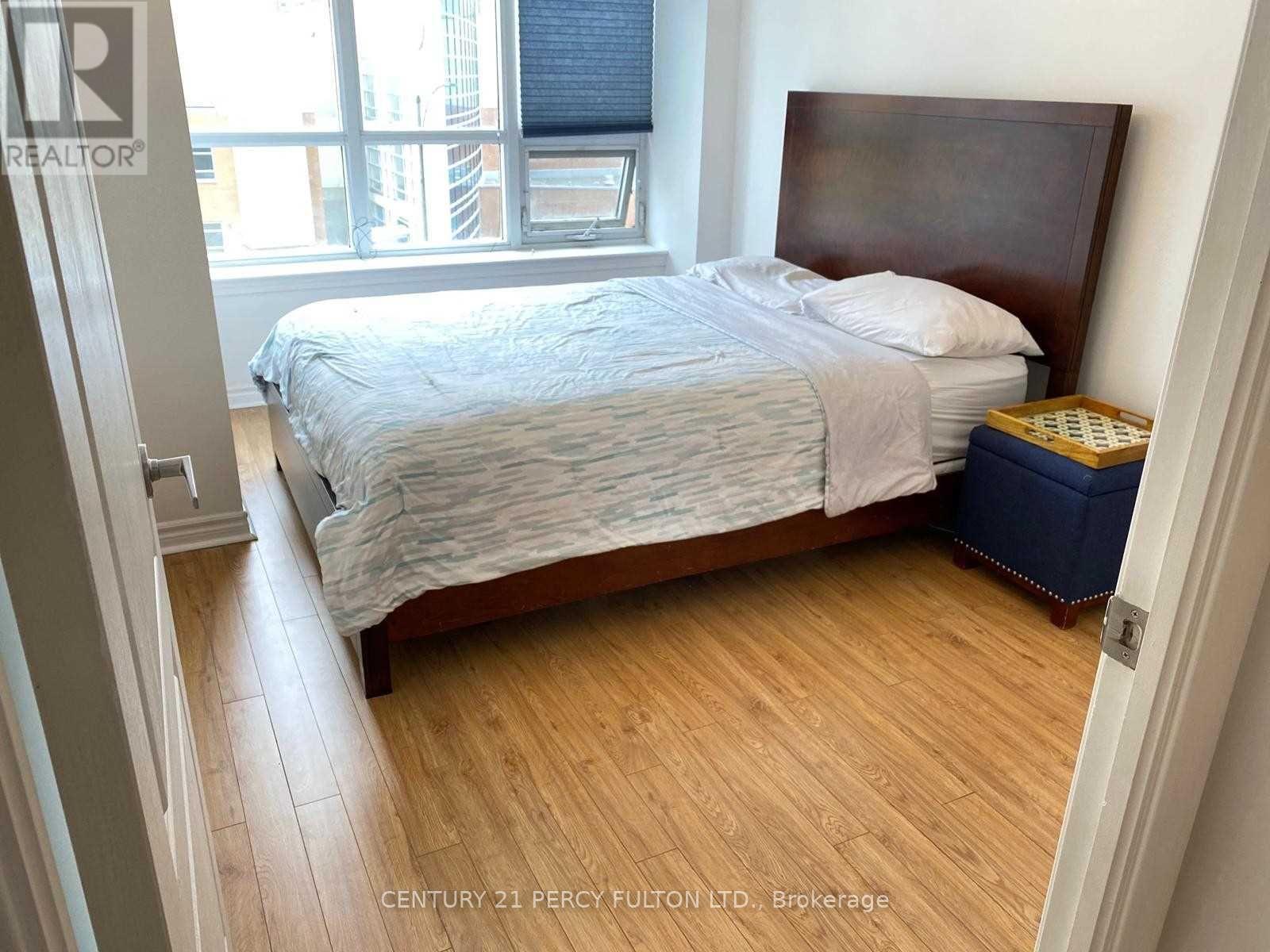 302 - 4080 Living Arts Drive, Mississauga, Ontario  L5B 4N3 - Photo 10 - W12935100