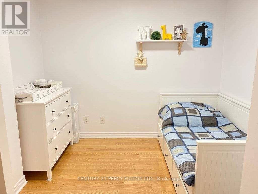 302 - 4080 Living Arts Drive, Mississauga, Ontario  L5B 4N3 - Photo 8 - W12935100