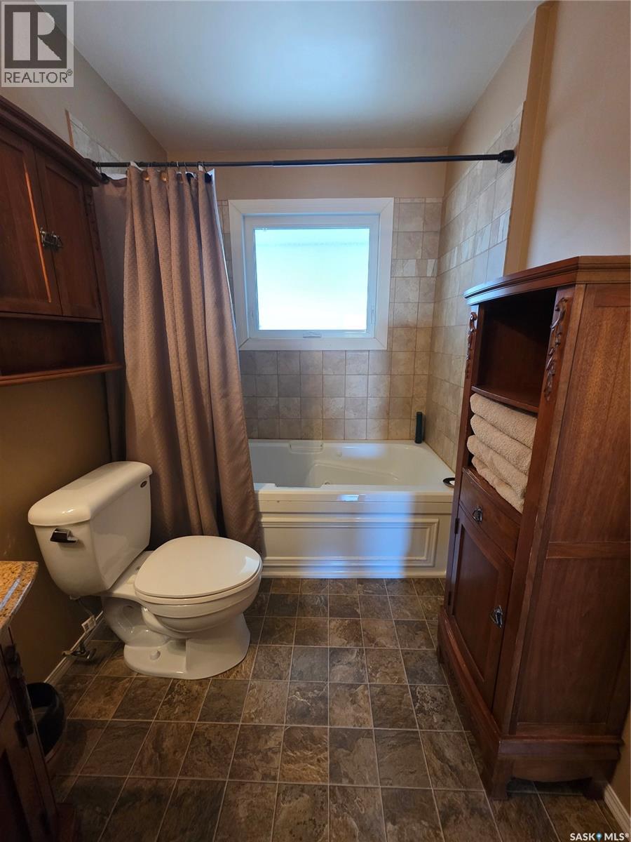 1902 1st Street, Estevan, Saskatchewan  S4A 0J1 - Photo 22 - SK031558