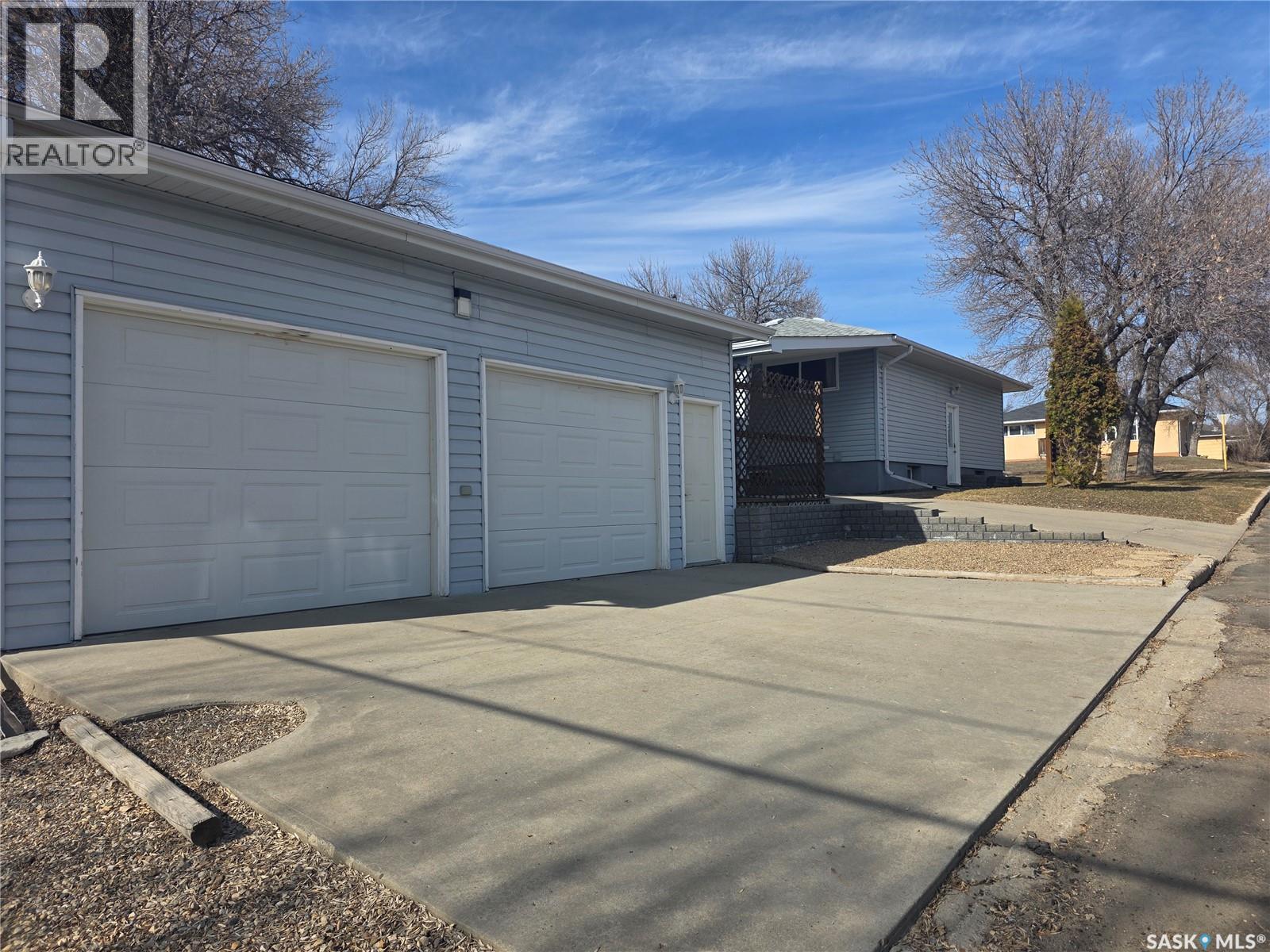 1902 1st Street, Estevan, Saskatchewan  S4A 0J1 - Photo 42 - SK031558