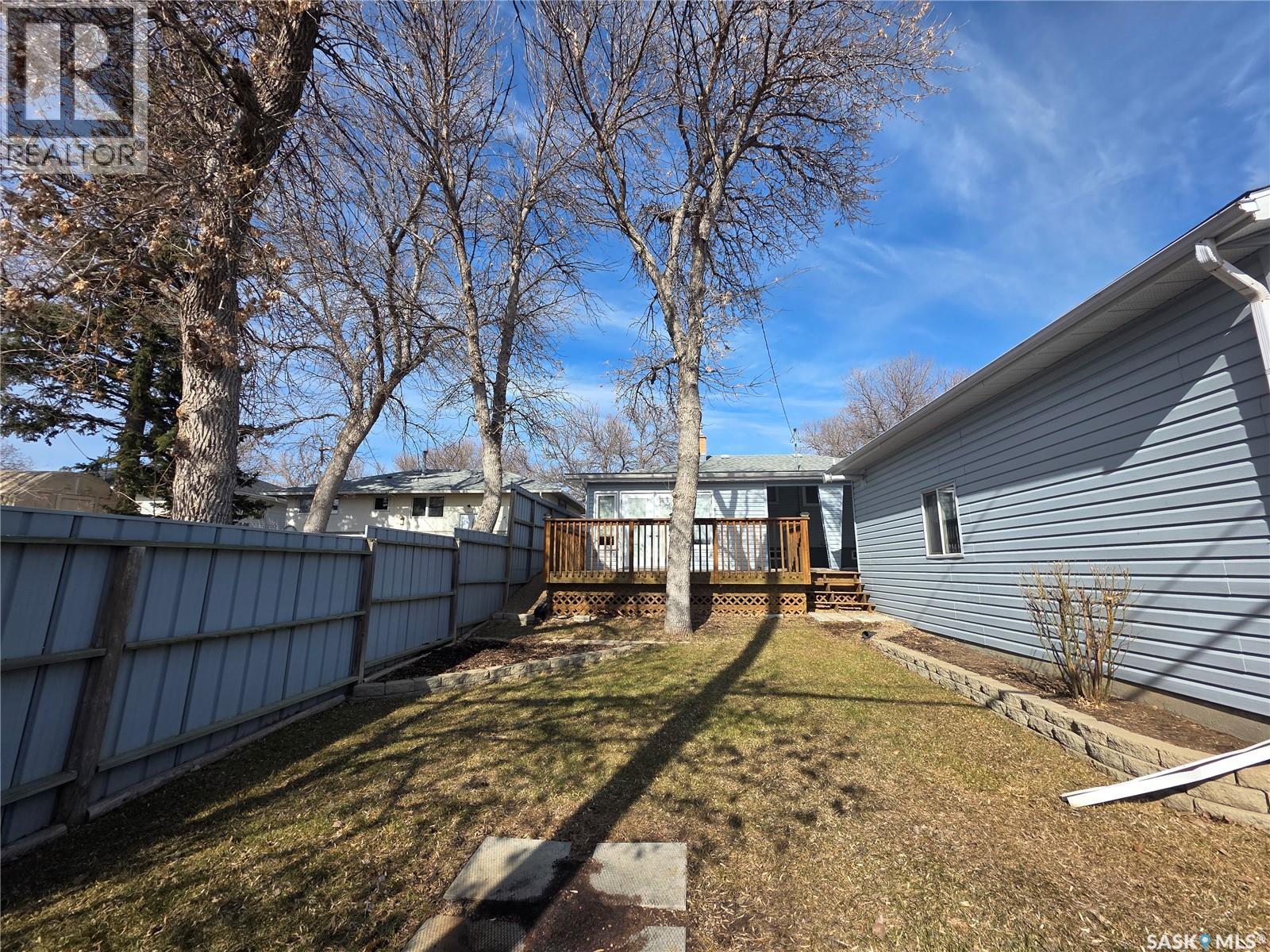 1902 1st Street, Estevan, Saskatchewan  S4A 0J1 - Photo 48 - SK031558