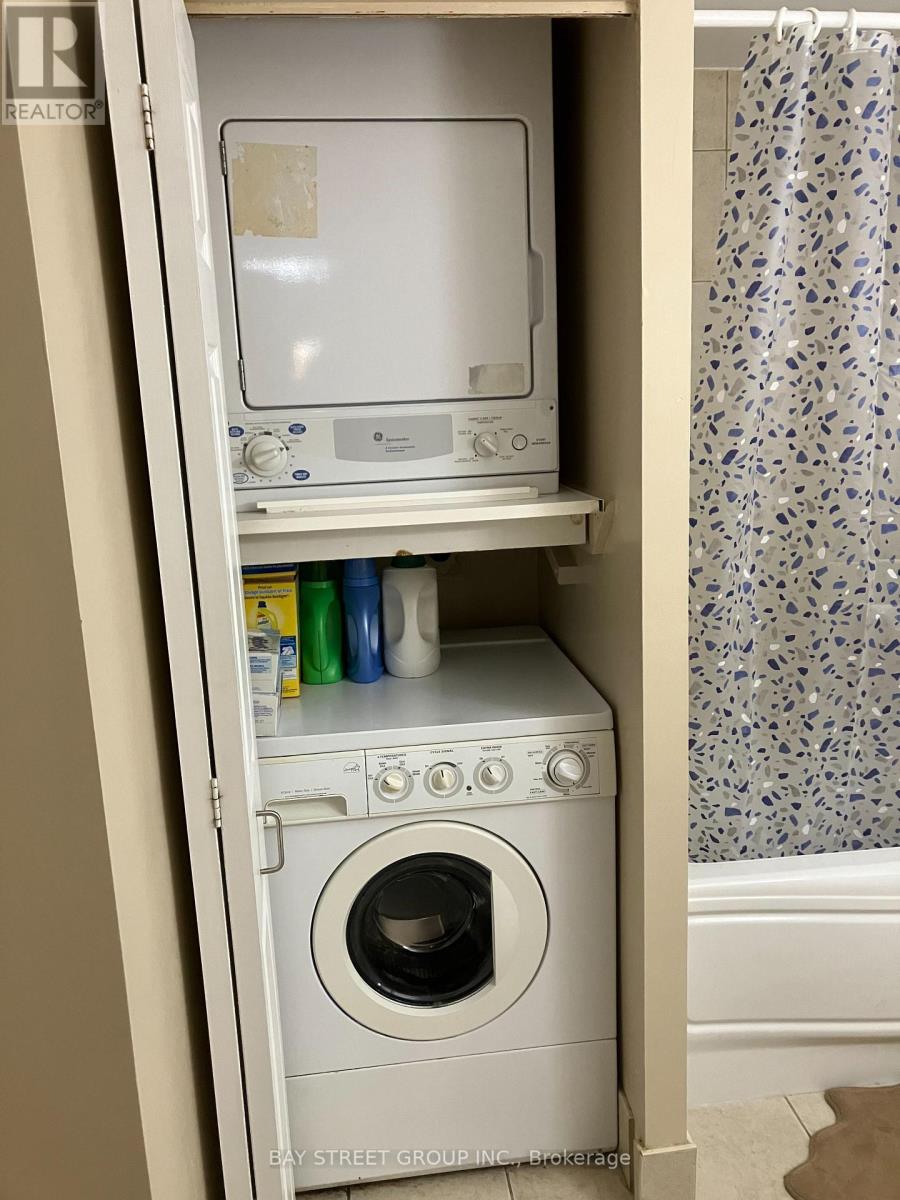 902 - 284 Bloor Street W, Toronto (Annex), Ontario  M5S 3B8 - Photo 13 - C12281058