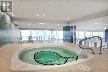 3709 - 55 Bremner Boulevard, Toronto (Waterfront Communities), Ontario  M5J 0A6 - Photo 2 - C12708072