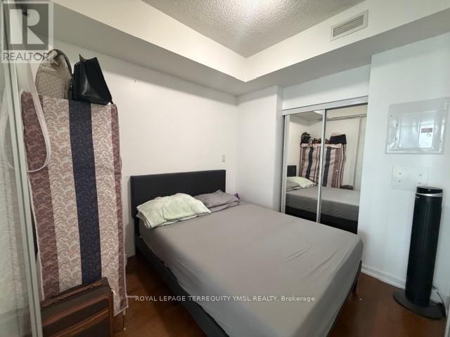 3709 - 55 Bremner Boulevard, Toronto (Waterfront Communities), Ontario  M5J 0A6 - Photo 8 - C12708072