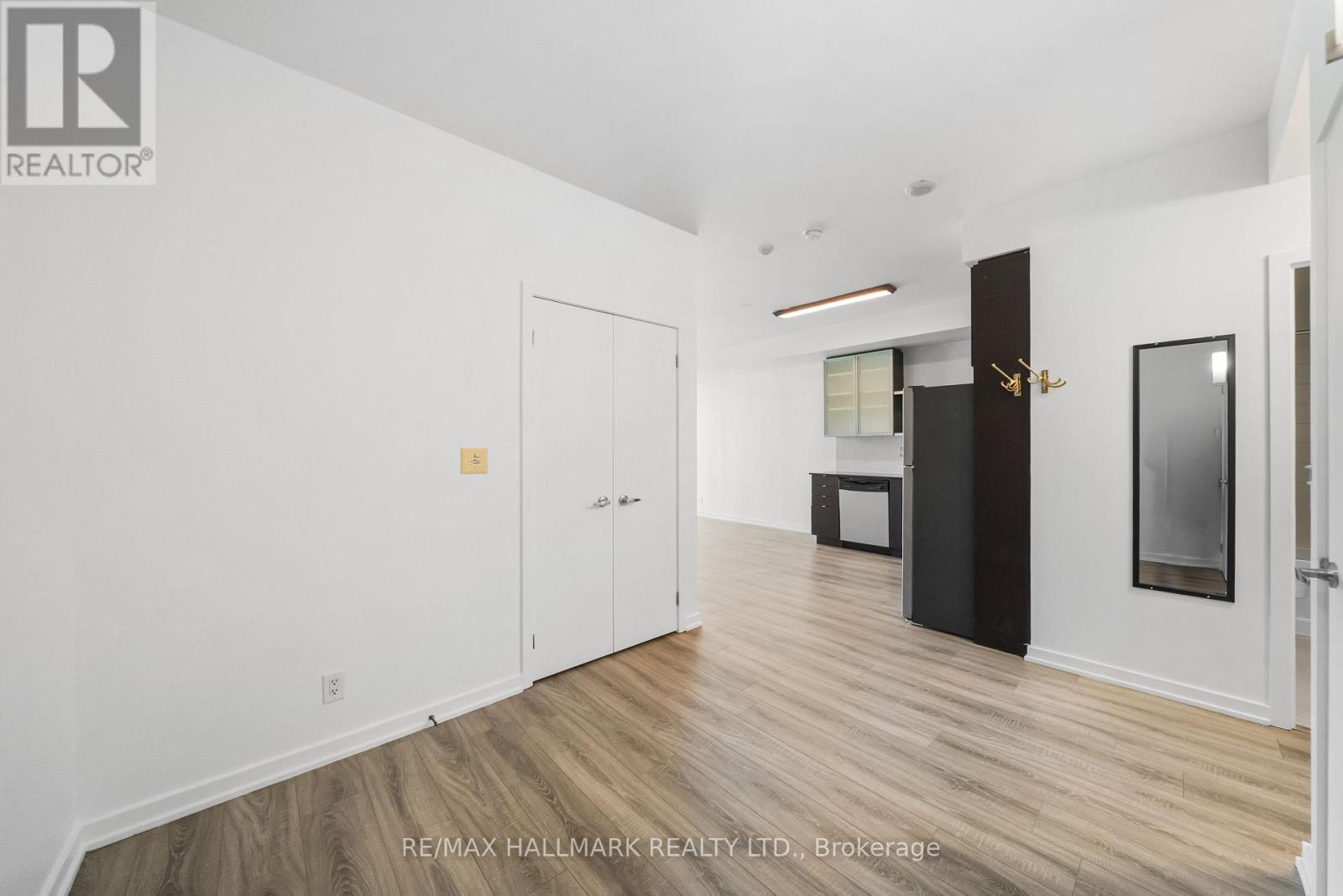 1105 - 33 Lombard Street, Toronto, Ontario  M5C 3H8 - Photo 13 - C12928794