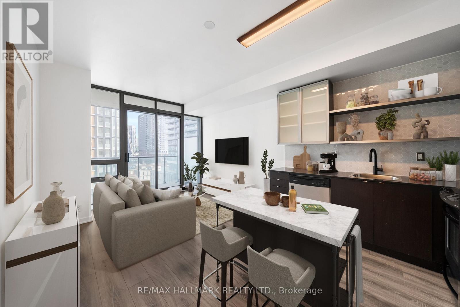 1105 - 33 Lombard Street, Toronto, Ontario  M5C 3H8 - Photo 2 - C12928794