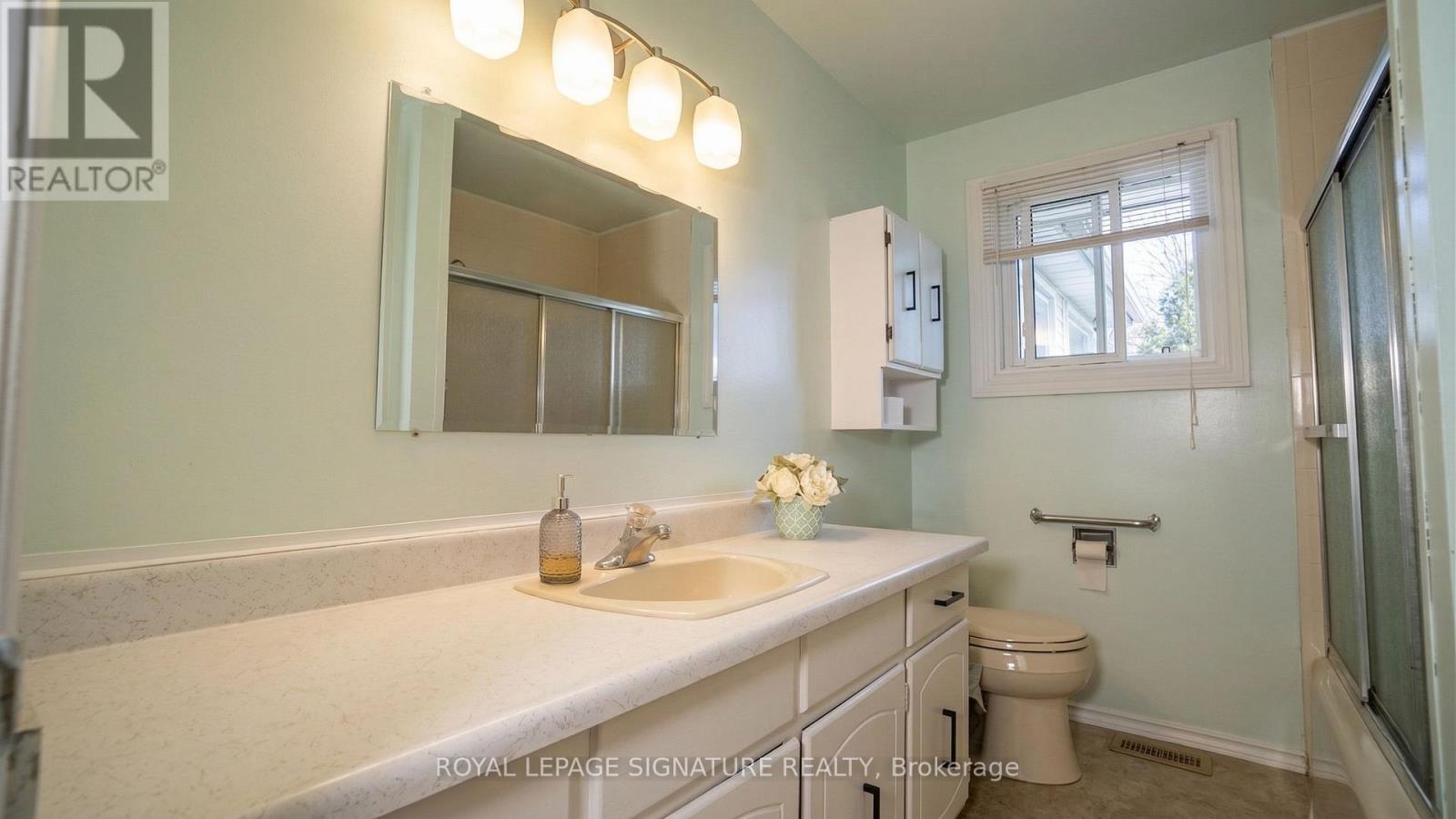 15 Douglas Avenue, Norfolk, Ontario  N3Y 4Z1 - Photo 13 - X12935024