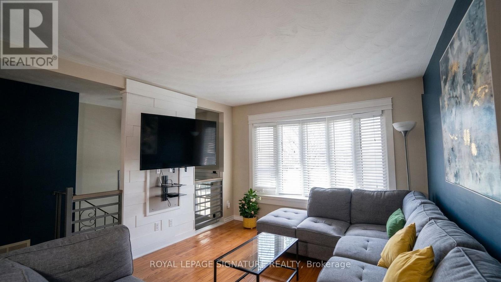 15 Douglas Avenue, Norfolk, Ontario  N3Y 4Z1 - Photo 8 - X12935024