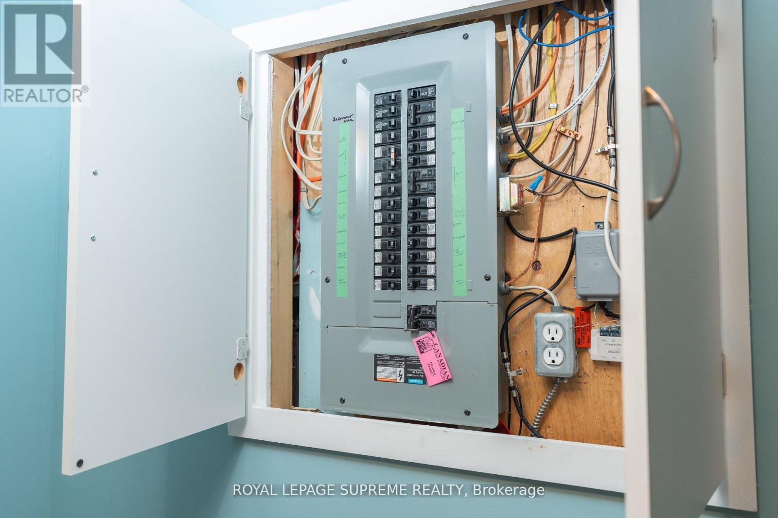 31 1/2 Thorold Road, Welland, Ontario  L3C 3T3 - Photo 33 - X12935078