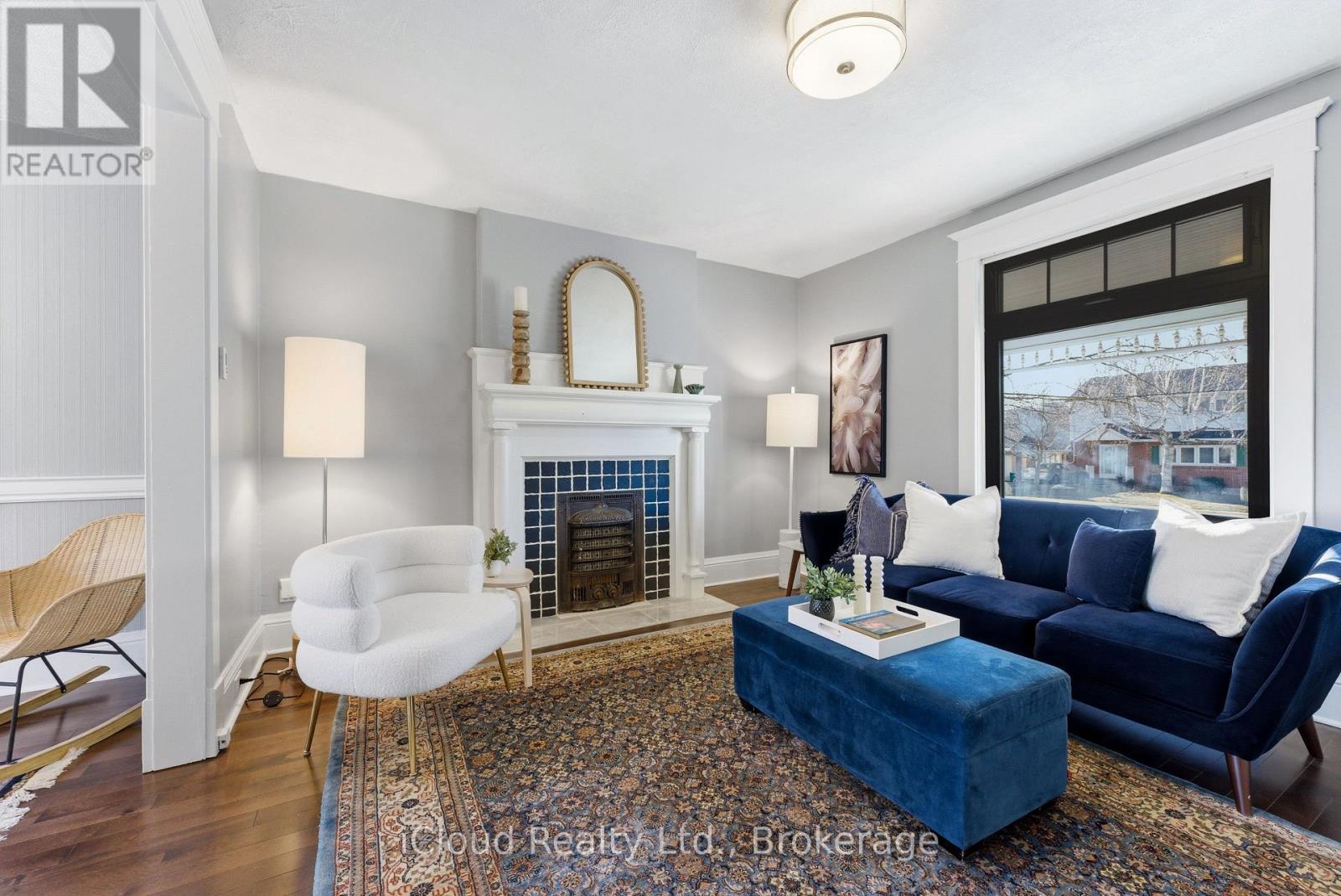 302 Bridge Street E, Belleville (Belleville Ward), Ontario  K8N 1P6 - Photo 11 - X12935146