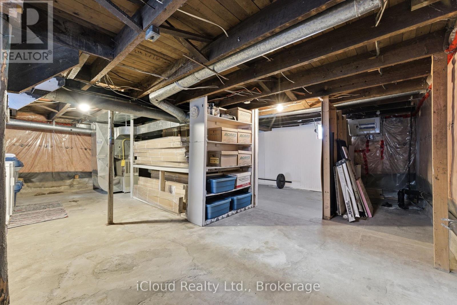 302 Bridge Street E, Belleville (Belleville Ward), Ontario  K8N 1P6 - Photo 34 - X12935146