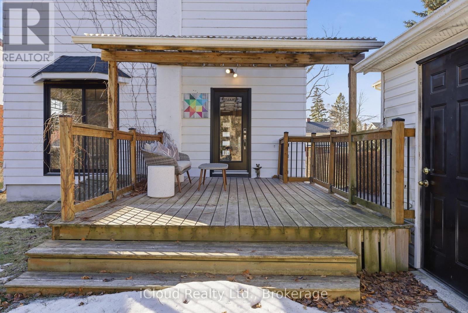 302 Bridge Street E, Belleville (Belleville Ward), Ontario  K8N 1P6 - Photo 41 - X12935146