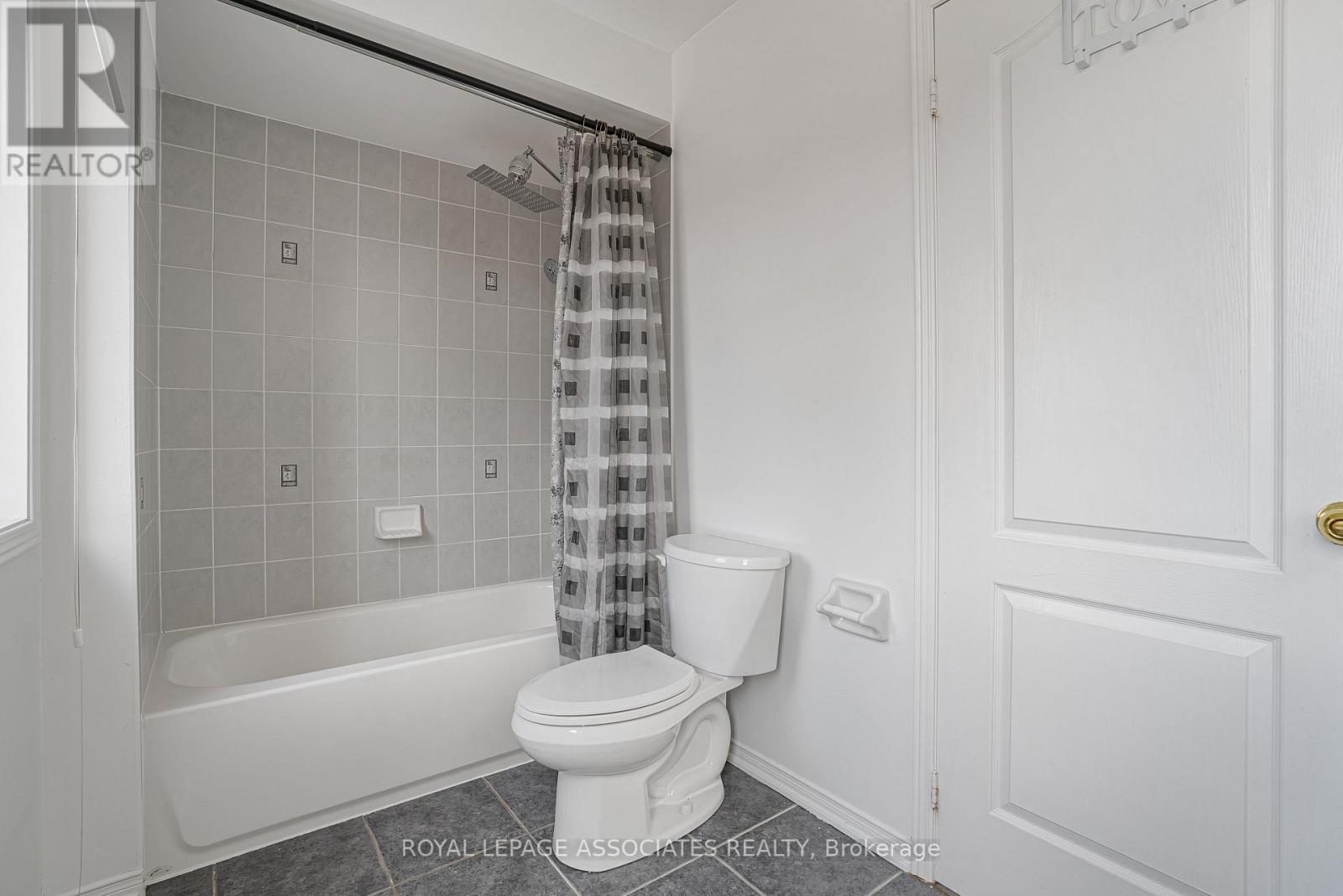 25 Cranston Avenue, Ajax (Northeast Ajax), Ontario  L1Z 2B5 - Photo 14 - E12934934