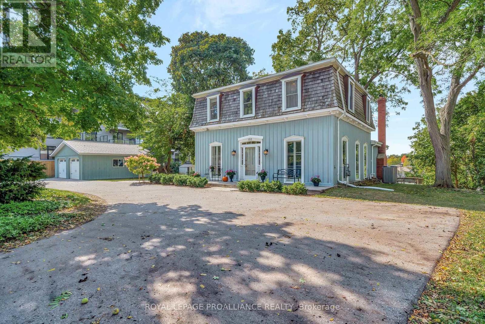 103 Bridge Street, Prince Edward County, Ontario  K0K 2T0 - Photo 2 - X12440538