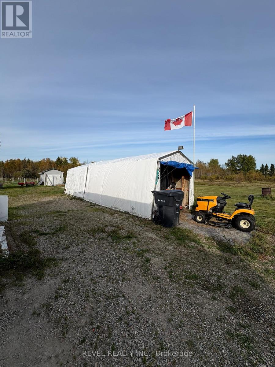 92 Concession 15, Val Rita Concession, Kapuskasing, Ontario  P0L 2G0 - Photo 24 - T12440938