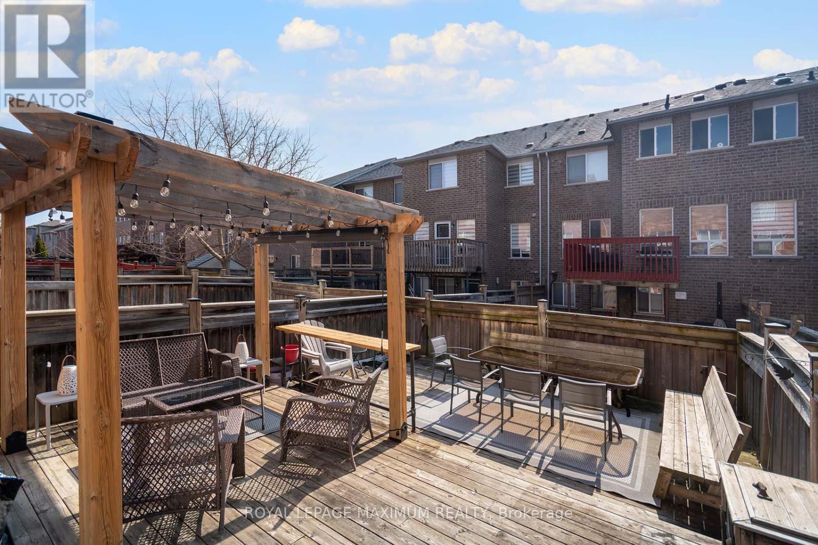 29 Barr Crescent, Aurora, Ontario  L4G 0C1 - Photo 25 - N12872500