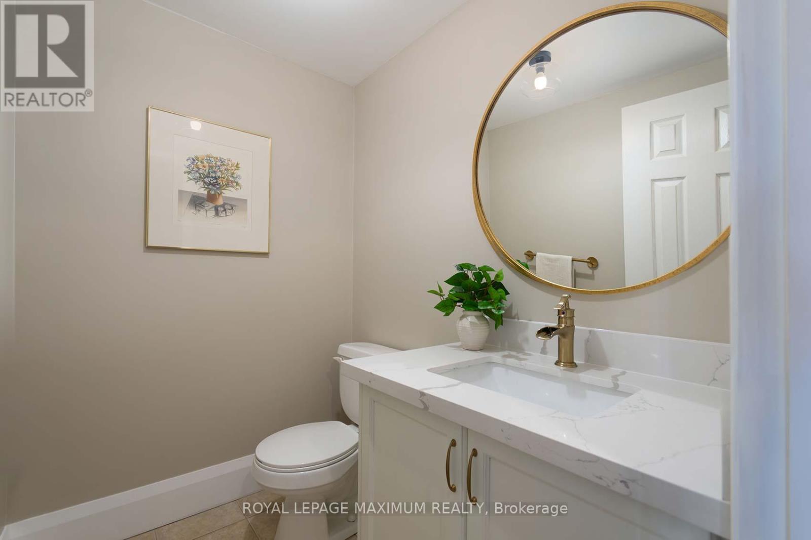 29 Barr Crescent, Aurora, Ontario  L4G 0C1 - Photo 12 - N12872500