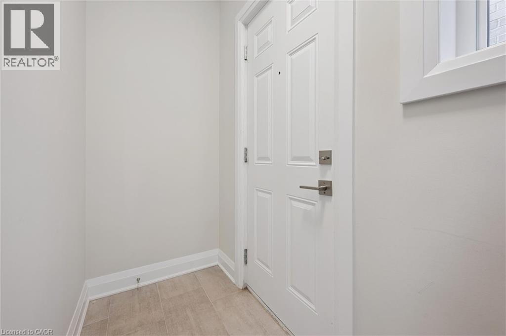 575 Balsam Poplar Street Unit# Lower, Waterloo, Ontario  N2V 0H9 - Photo 4 - 40815807