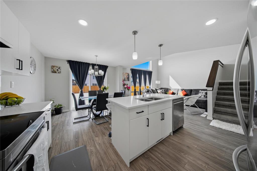 32 David George Drive, Winnipeg, Manitoba  R3W 0P4 - Photo 15 - 202605735