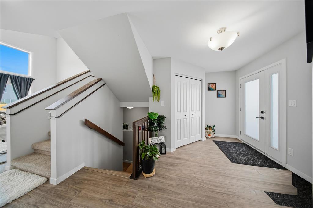 32 David George Drive, Winnipeg, Manitoba  R3W 0P4 - Photo 5 - 202605735