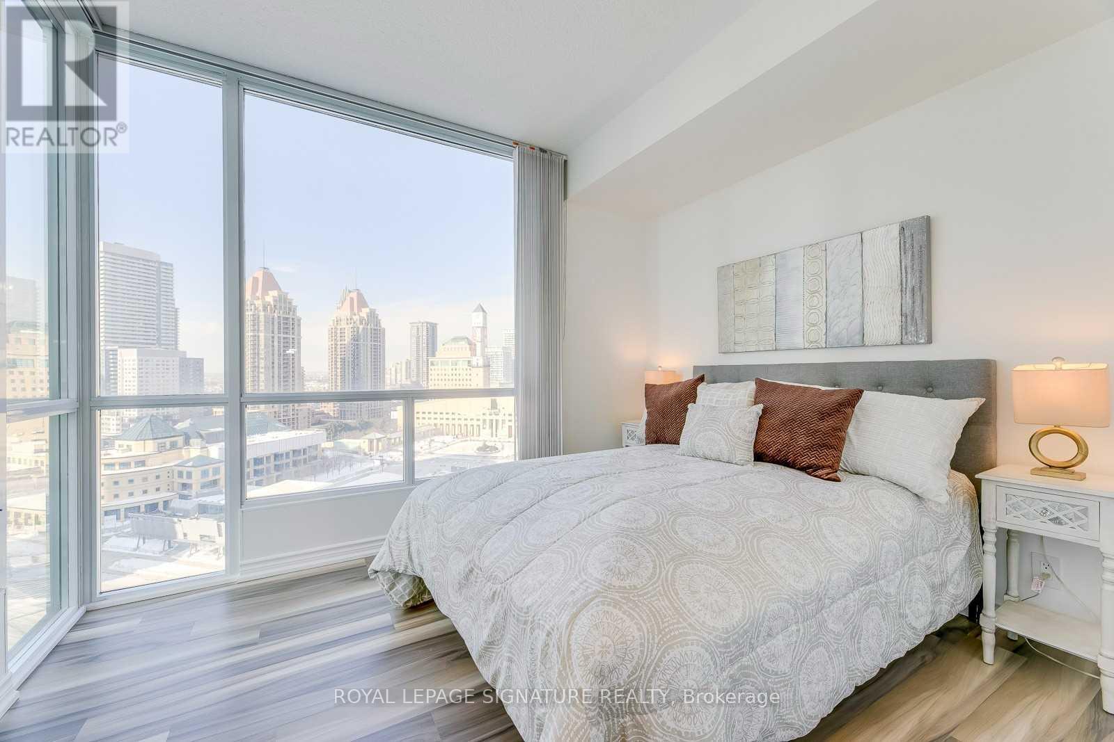 1709 - 3939 Duke Of York Boulevard, Mississauga (City Centre), Ontario  L5B 4N2 - Photo 28 - W12833346