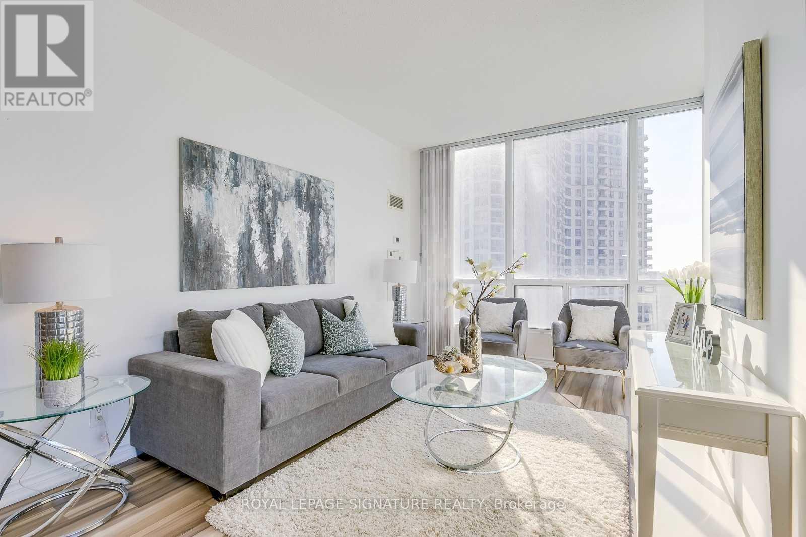 1709 - 3939 Duke Of York Boulevard, Mississauga (City Centre), Ontario  L5B 4N2 - Photo 16 - W12833346