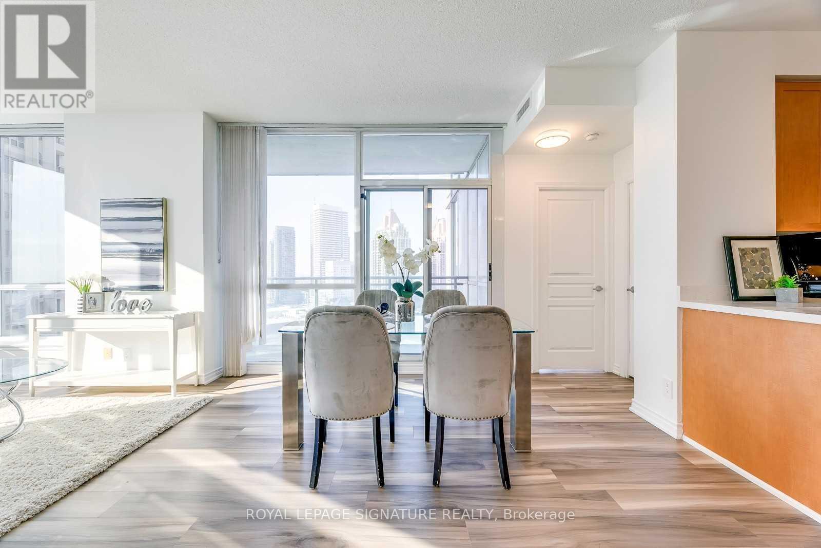 1709 - 3939 Duke Of York Boulevard, Mississauga (City Centre), Ontario  L5B 4N2 - Photo 13 - W12833346