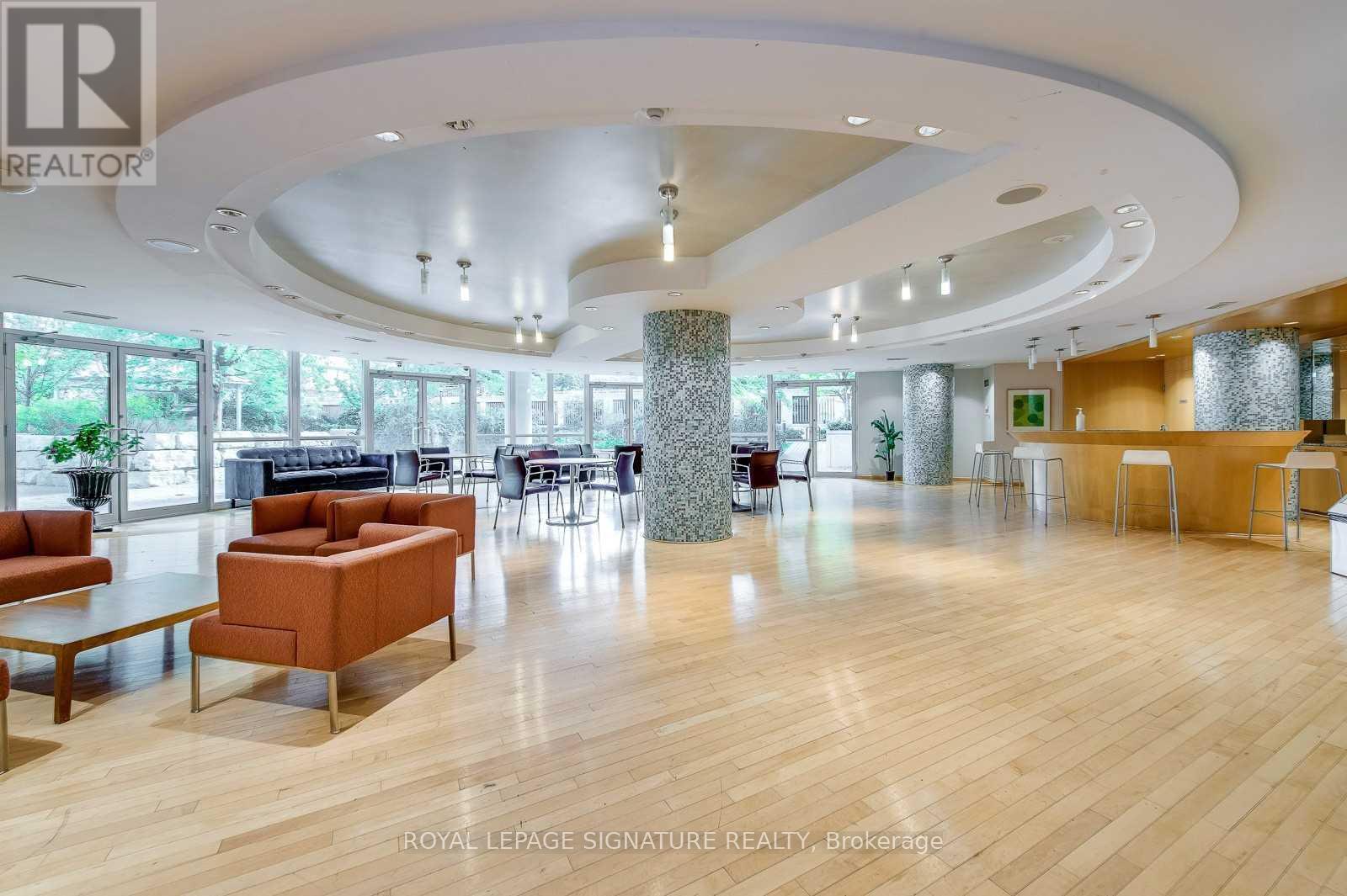 1709 - 3939 Duke Of York Boulevard, Mississauga (City Centre), Ontario  L5B 4N2 - Photo 34 - W12833346