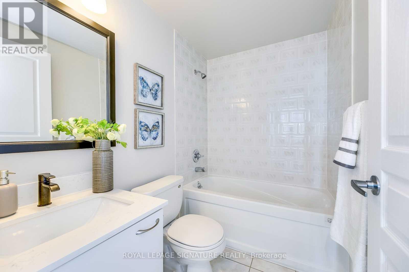 1709 - 3939 Duke Of York Boulevard, Mississauga (City Centre), Ontario  L5B 4N2 - Photo 30 - W12833346